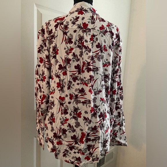 Liz Claiborne - Long Sleeve Button-Down Shirt (NWT) - Picture 2 of 5